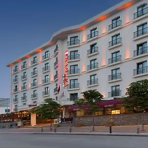 Отель Ramada By Wyndham Florya, Стамбул